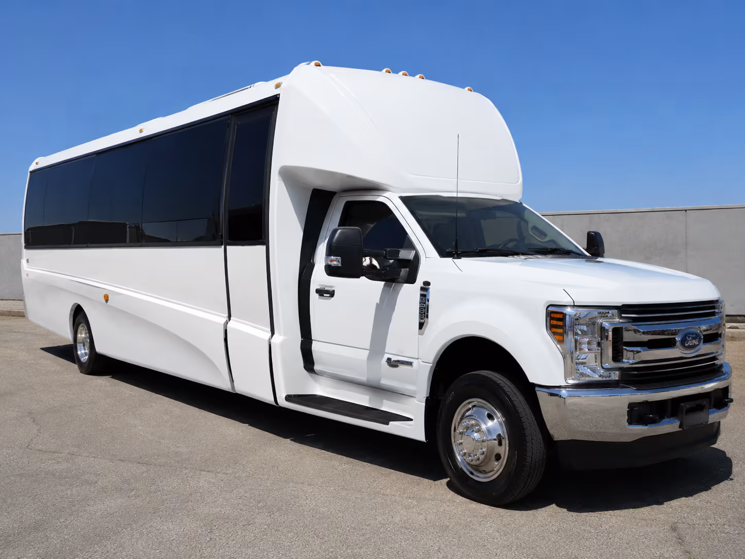 akron private event charter bus rentals for your group