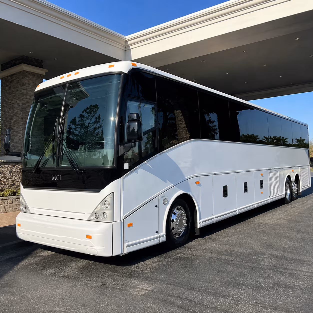 cincinnati buses for cincinnati corporate outings