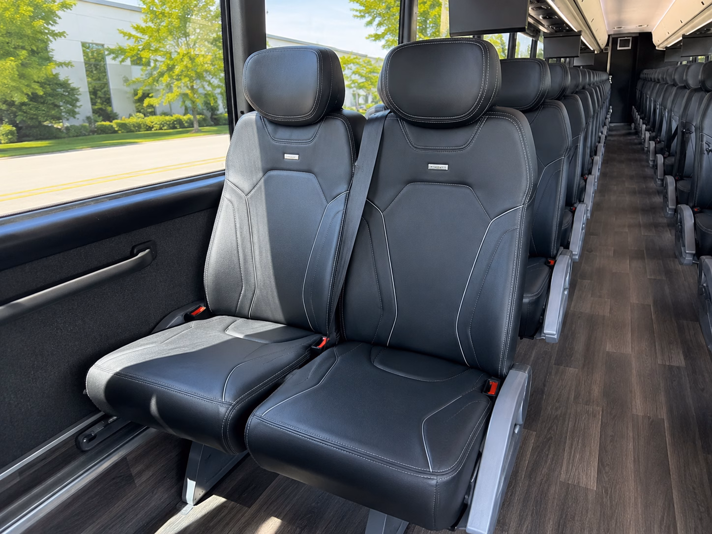 cincinnati private event charter buses for cincinnati groups
