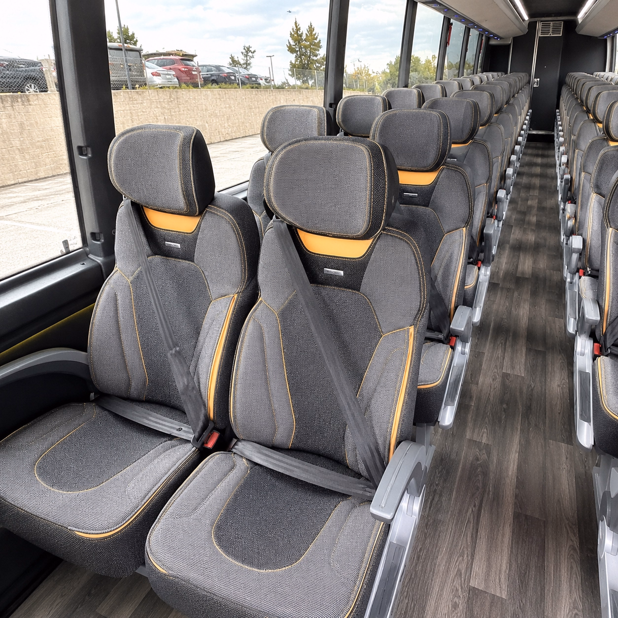 cincinnati rent a charter bus for your cincinnati church group