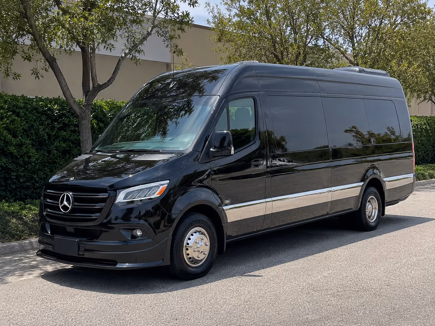 columbus efficient corporate bus rentals in columbus