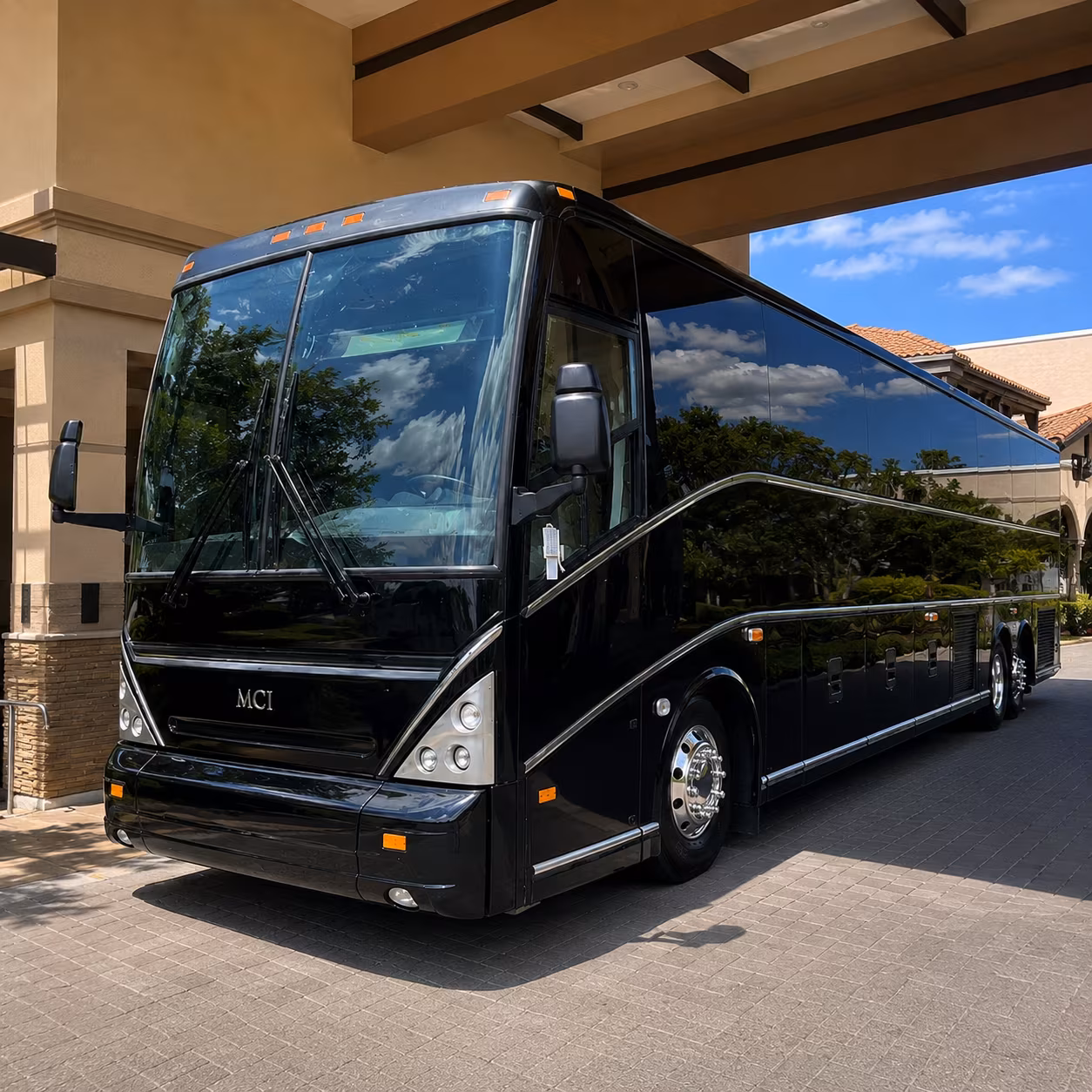 long distance bus rentals from mentor to chicago detroit and beyond