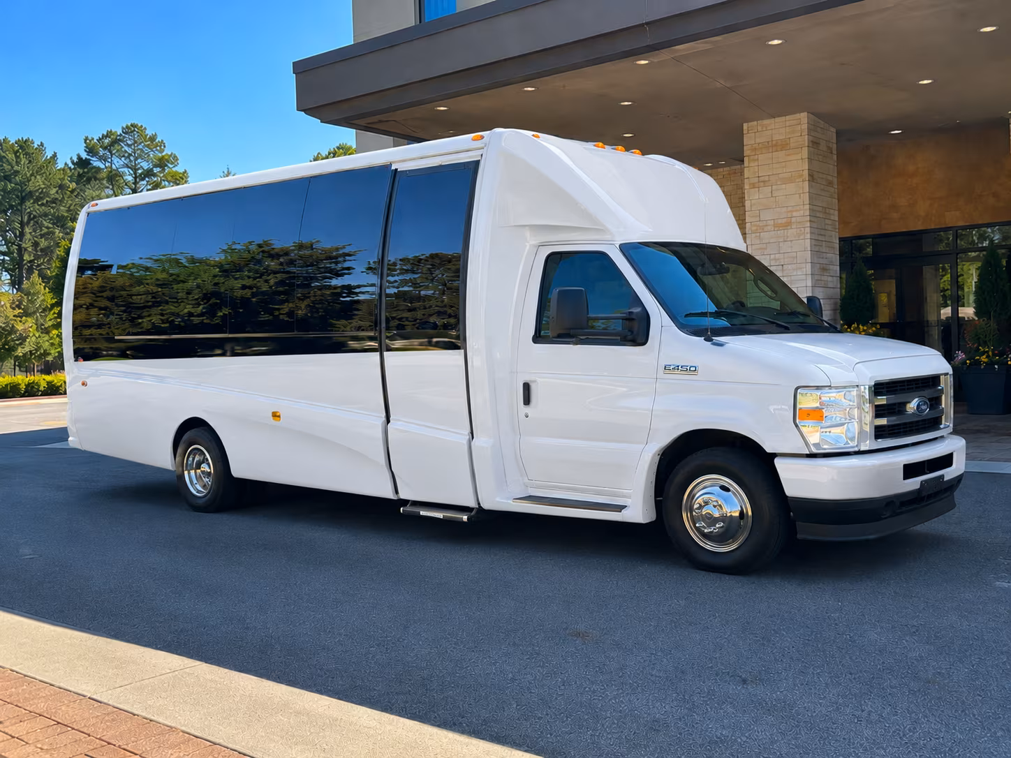 shuttle your guests from cleveland hotels to your mentor venue without the i 90 headache