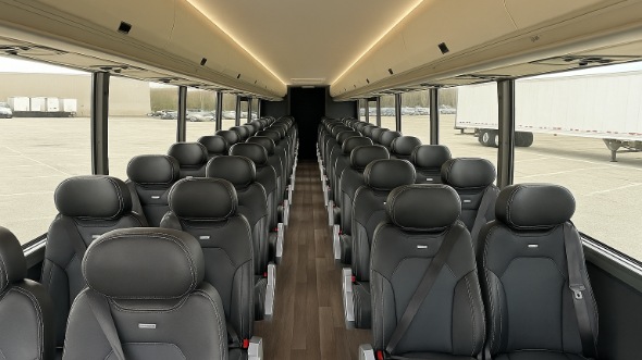 mentor 25 passenger minibus rental