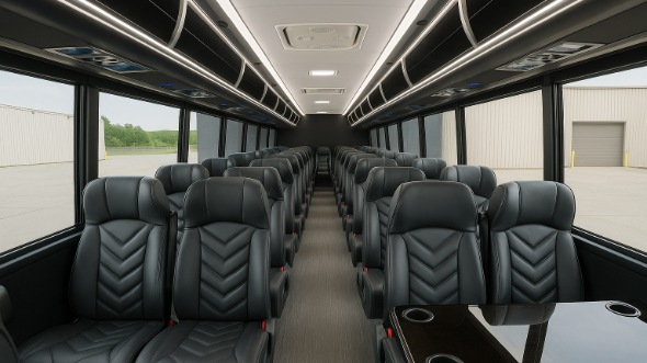 mentor 35 passenger minibus rental